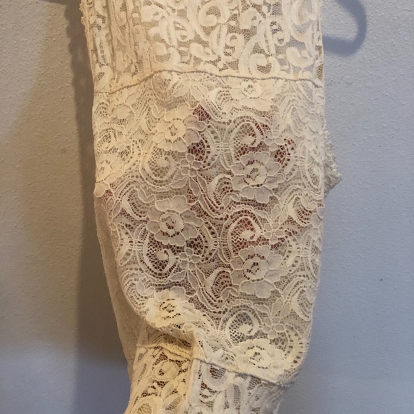 Lace Tank Top - Picture 2 of 4